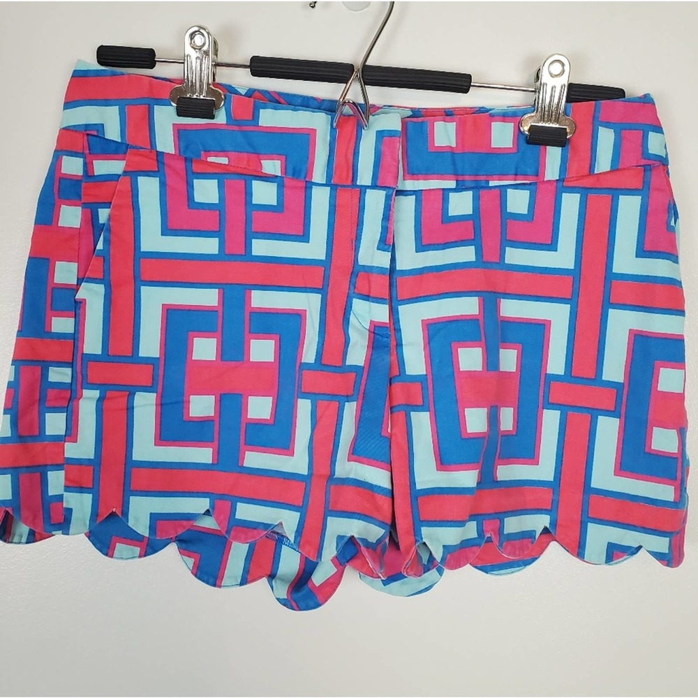Crown & Ivy pink and blue scalloped shorts EUC